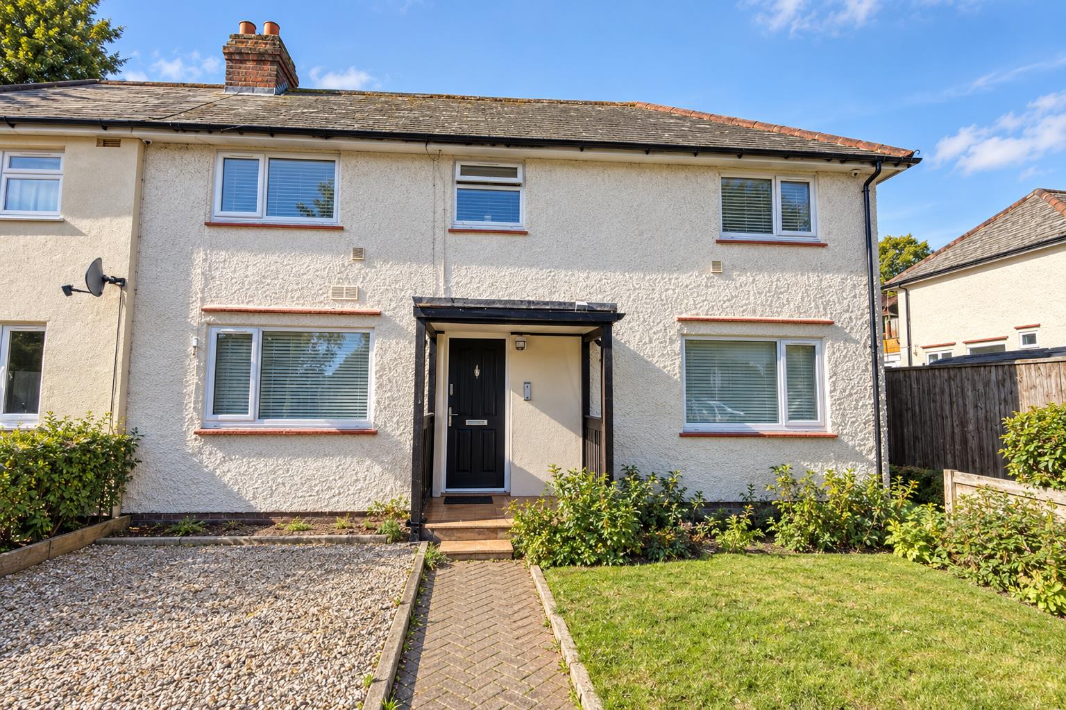Room Coopers End Road in Uttlesford