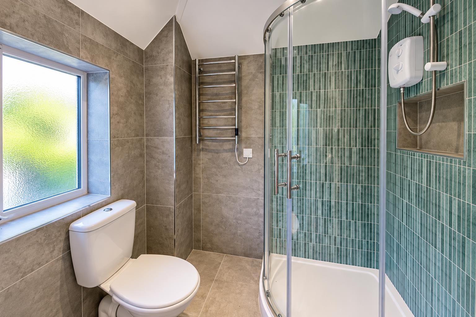Room Coopers End Road in Uttlesford