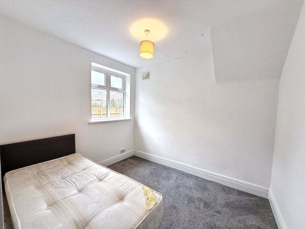Flat Severus Road in Newcastle upon Tyne