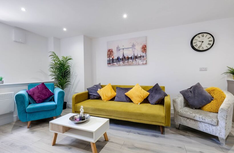 Flat St Georges Road in Surrey Heath