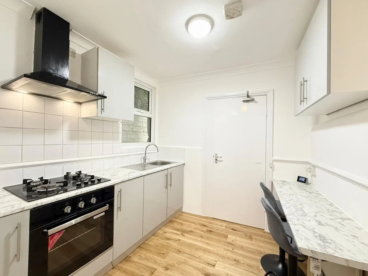 Flat Fairfield Street in Greater London