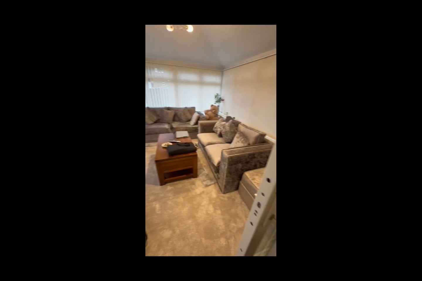 Room Hever Grove in Kirklees