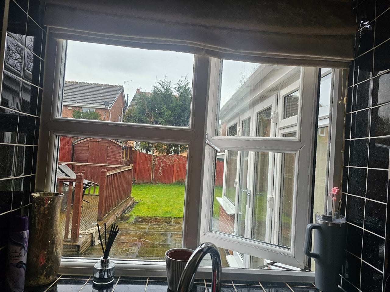 Room Hever Grove in Kirklees