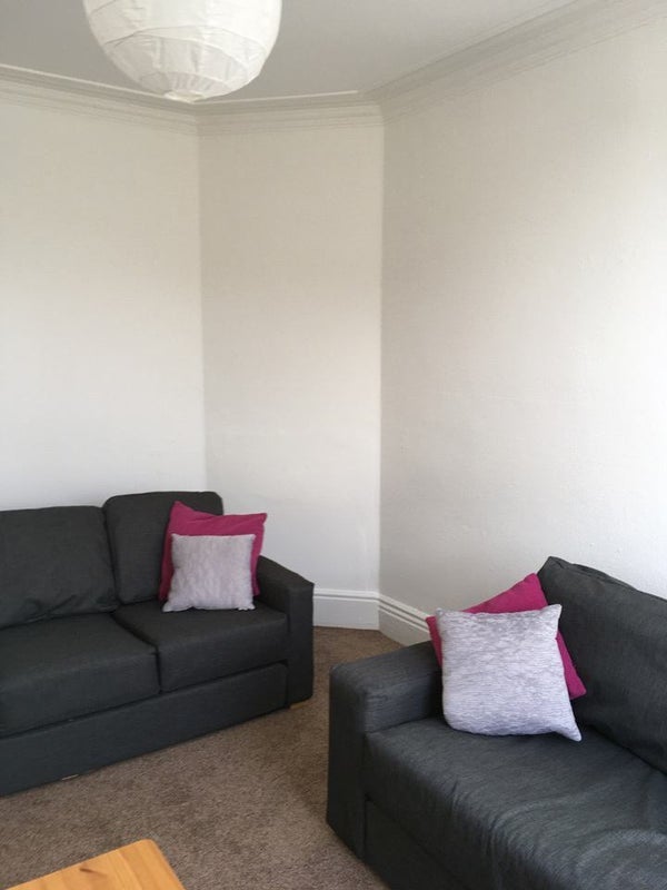 Room Abbeydale Road in Sheffield