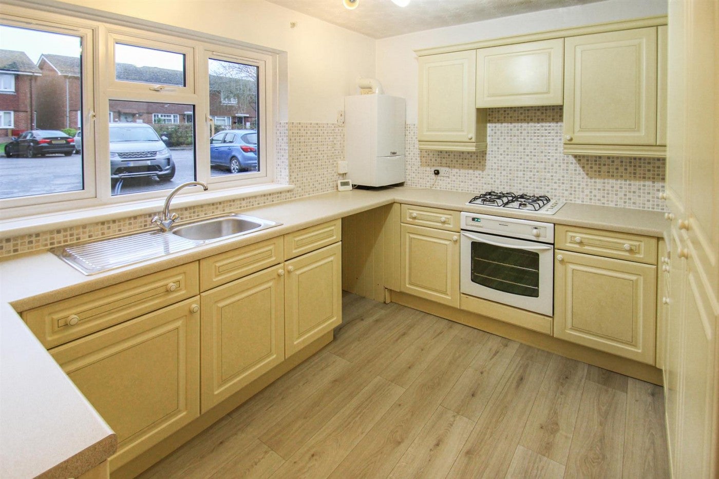 Flat Turgis Close in Maidstone