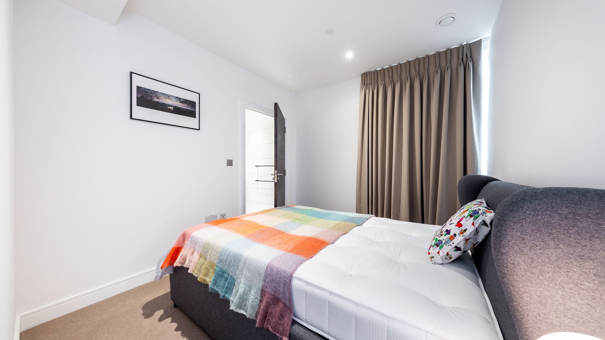 Flat Beadon Road in Greater London