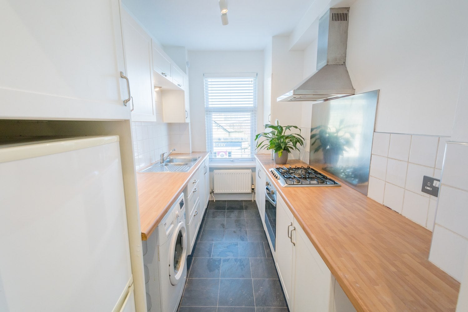 Flat Locksbrook Road in Bath