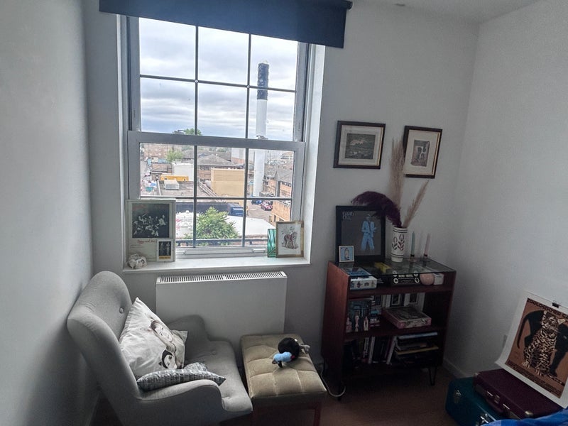 Room White Post Lane in Greater London