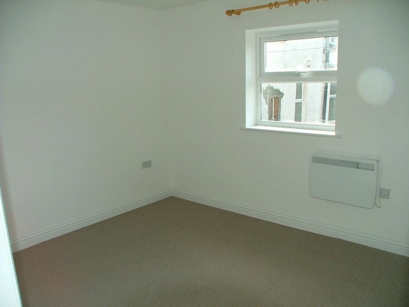 Flat Cross Street in Abergavenny