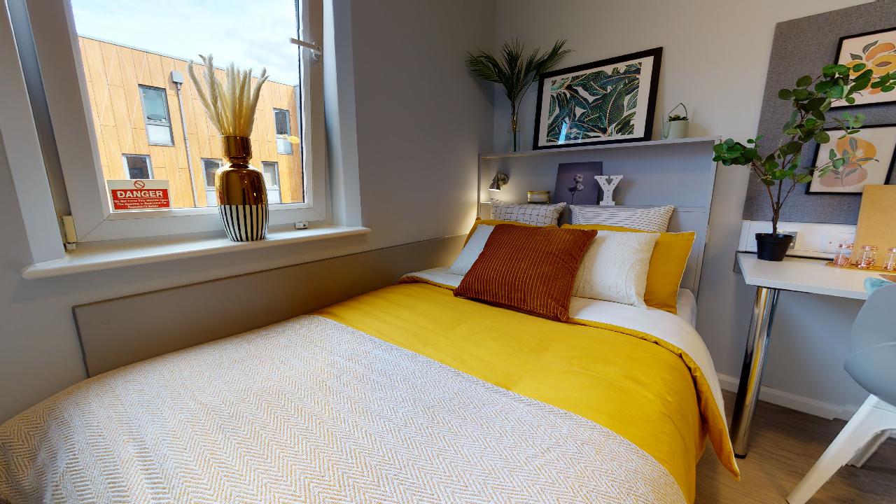 Room Pitfield Street in Greater London