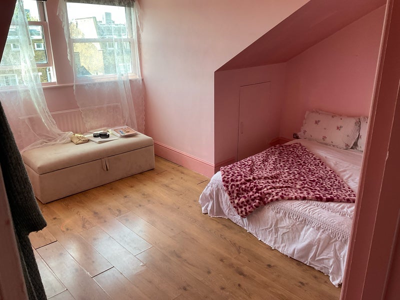 Room Powis Square in Greater London