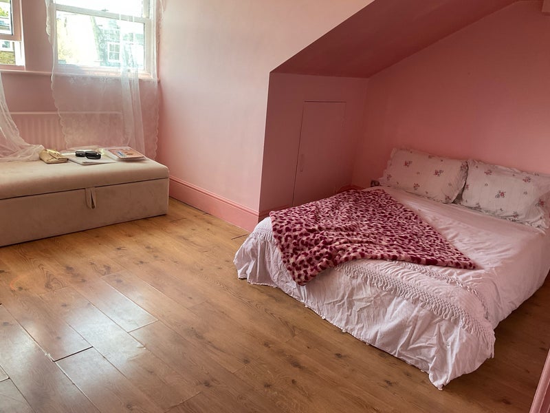 Room Powis Square in Greater London