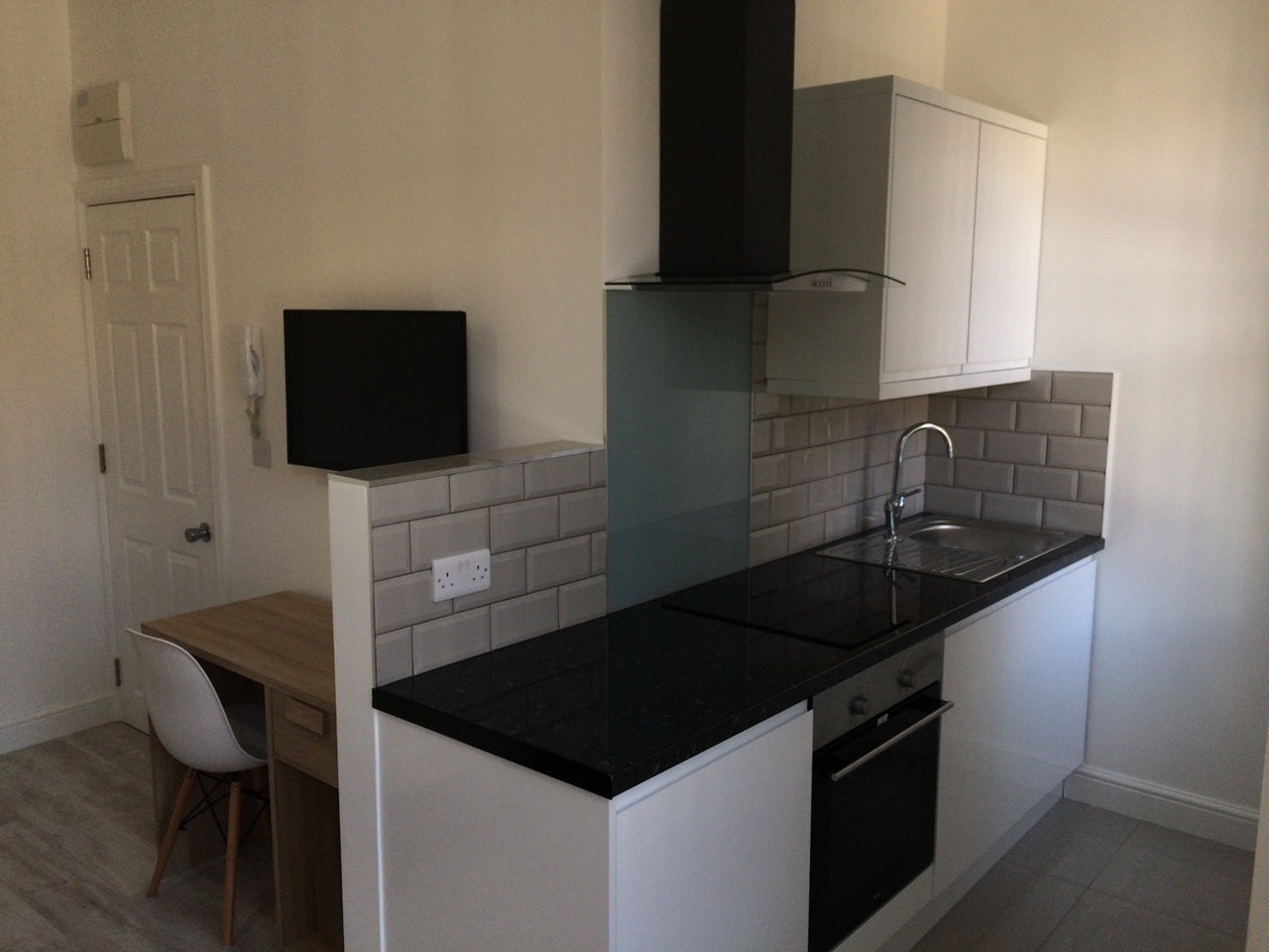 Room Coundon Road in Coventry