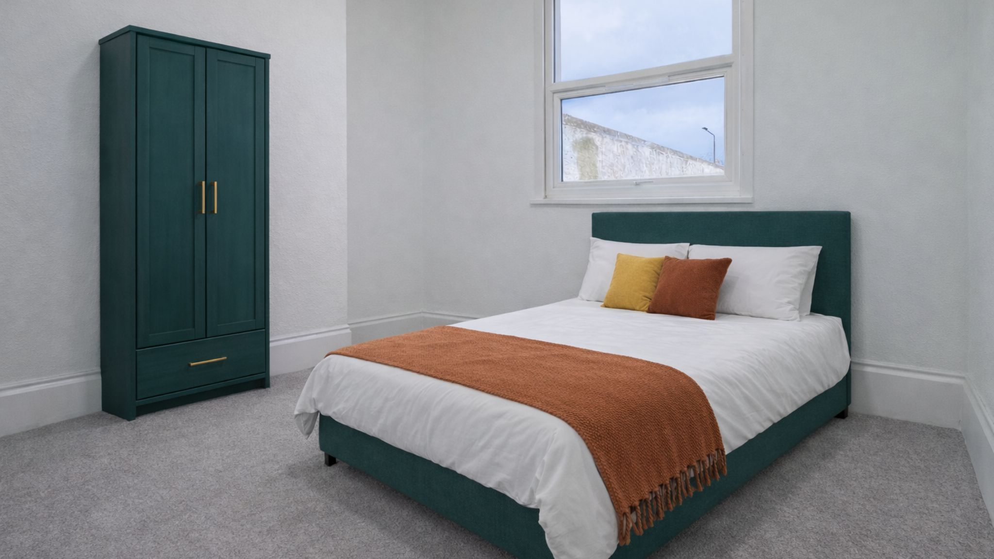 Room The Slade in Greater London