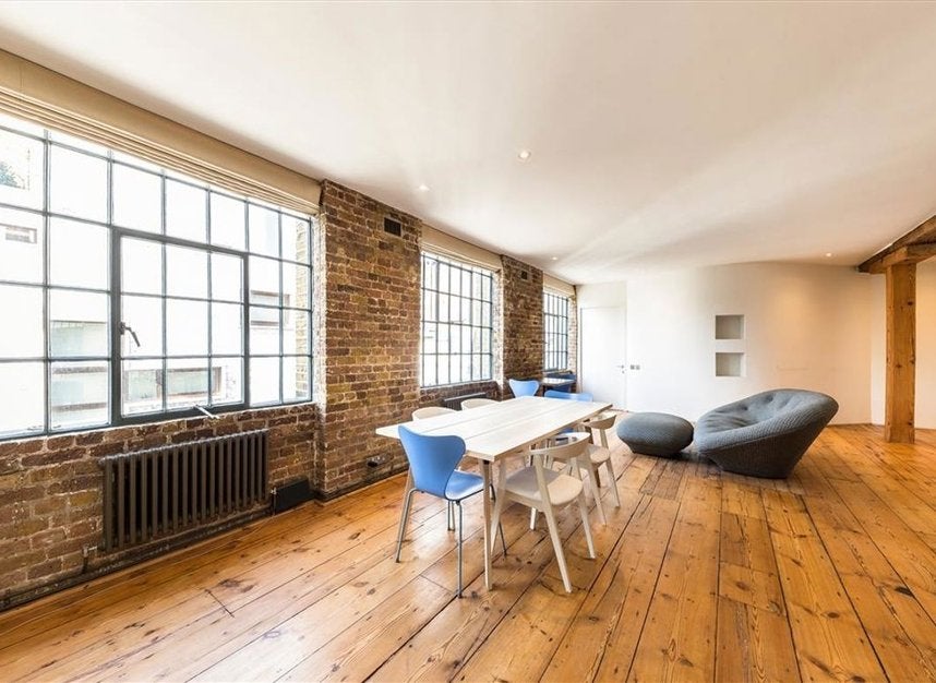 Flat Weston Street in Greater London