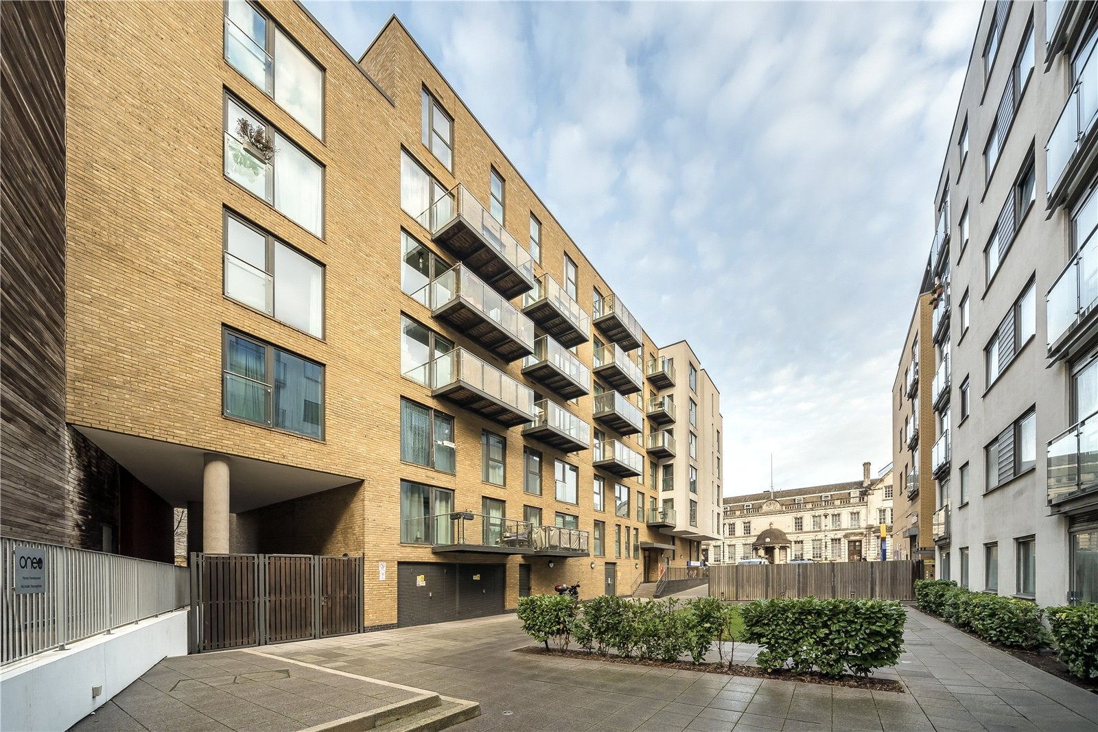 Flat Blackheath Road in Greater London