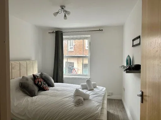 Flat Pelham Road in Portsmouth
