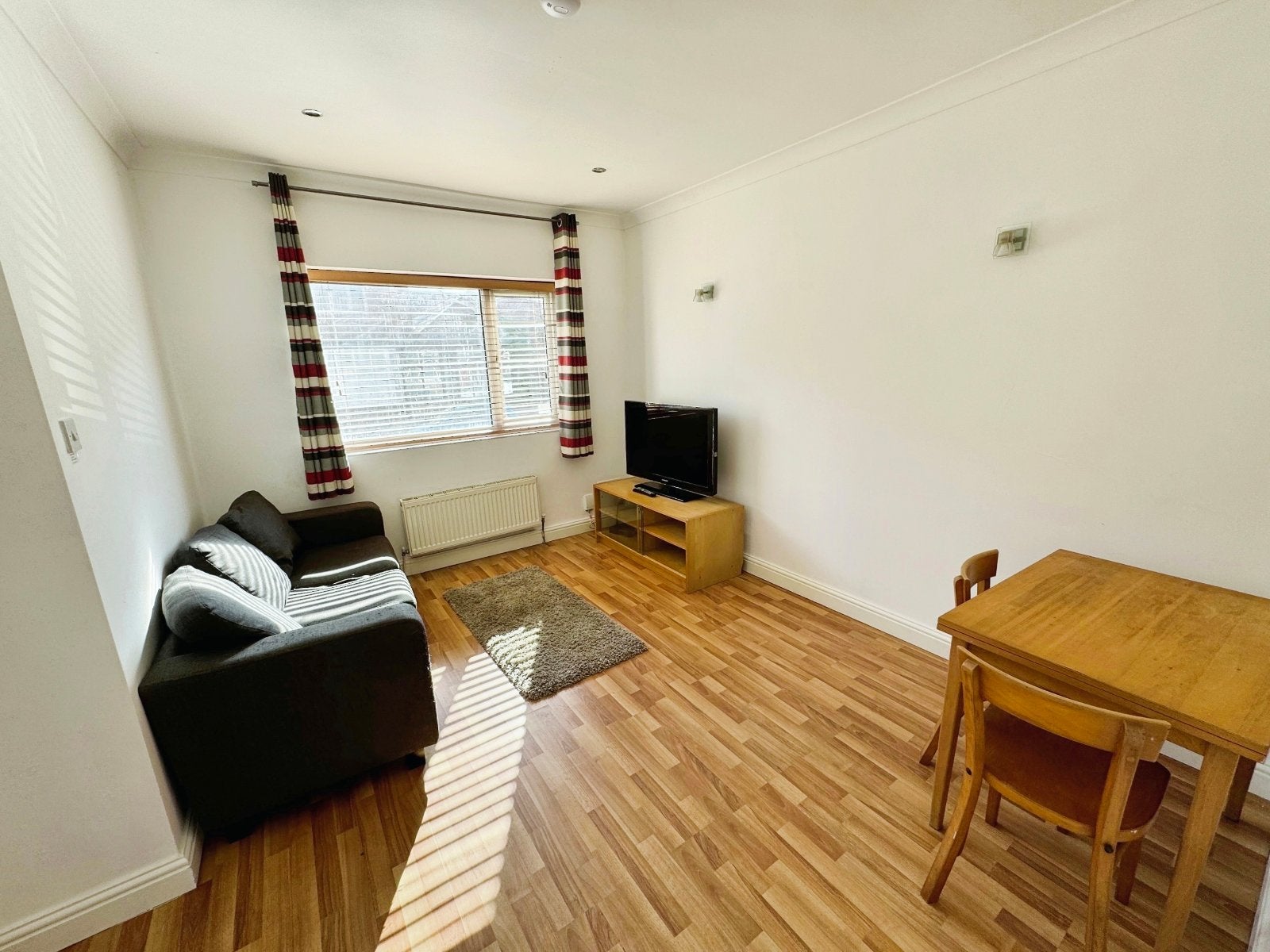 Flat Wilmslow Road in Manchester