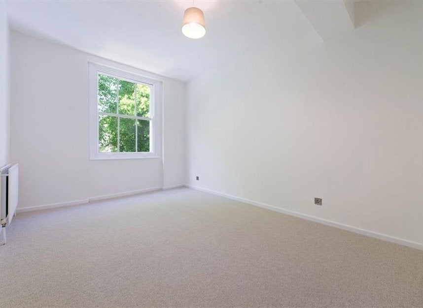 Flat Porchester Road in City of Westminster