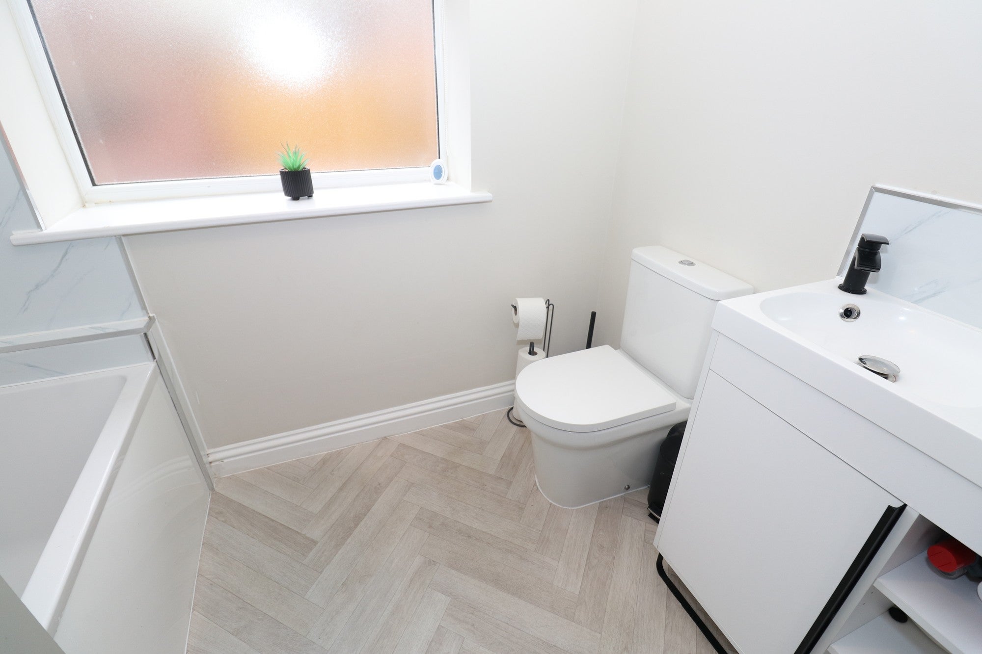 Room West Street in Crewe