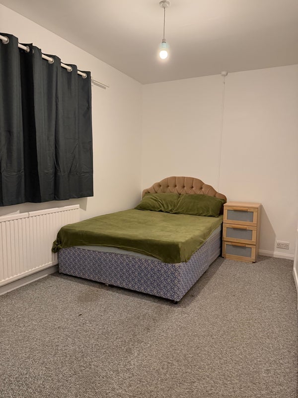Room Corwen Crescent in Cardiff