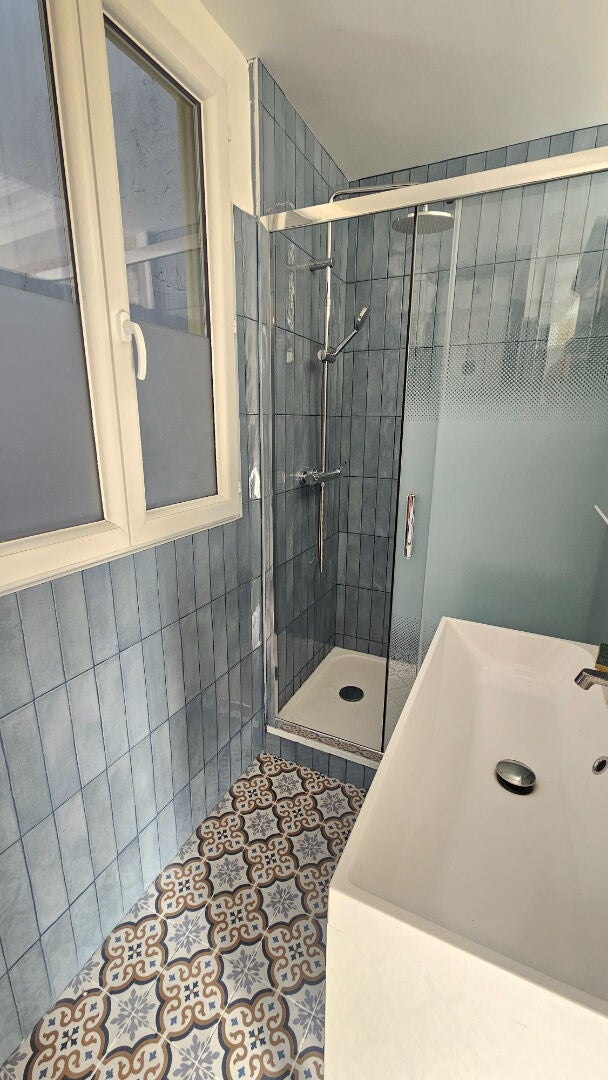 Appartement Allée d'Andrézieux à Paris