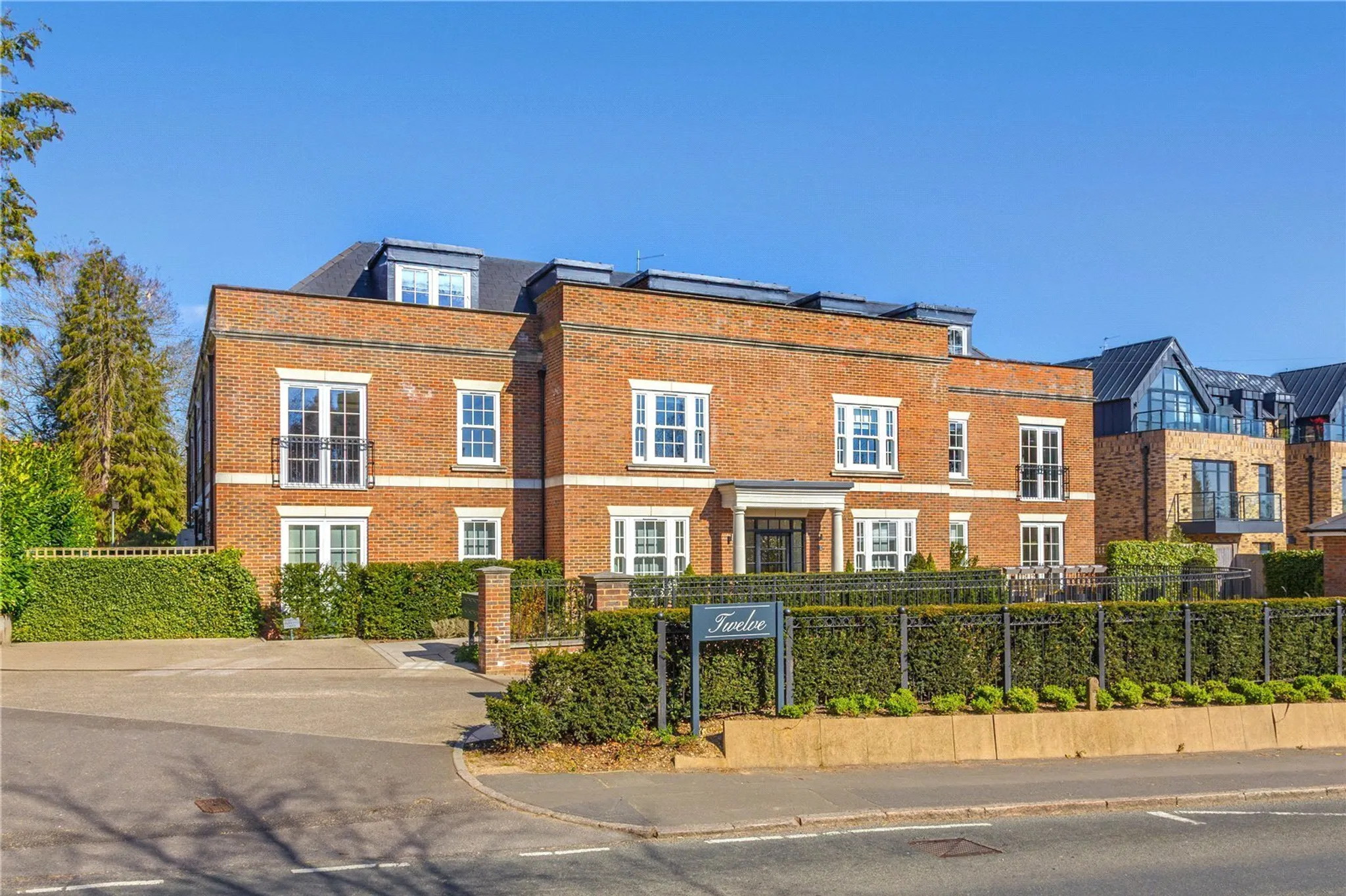 Flat Watford Road in Hertsmere