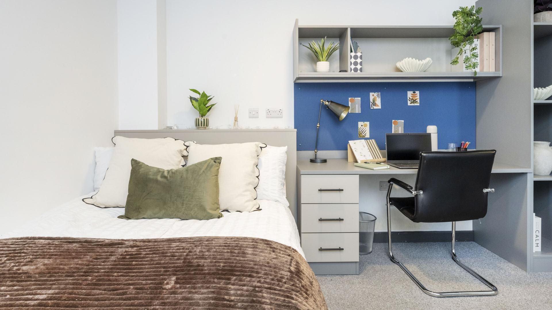 Room Vauxhall Road in Birmingham