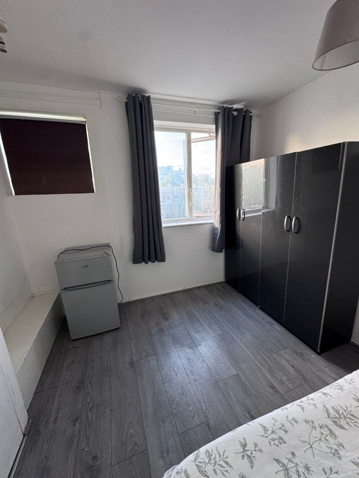 Room Norbiton Road in Greater London