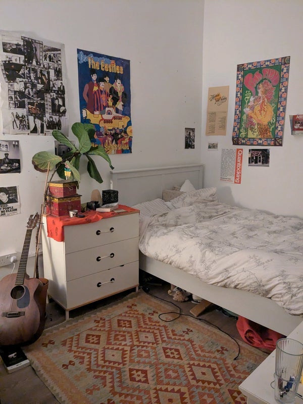 Room Gibson Street in Glasgow