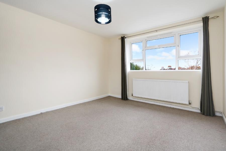 Flat Surbiton Road in Greater London