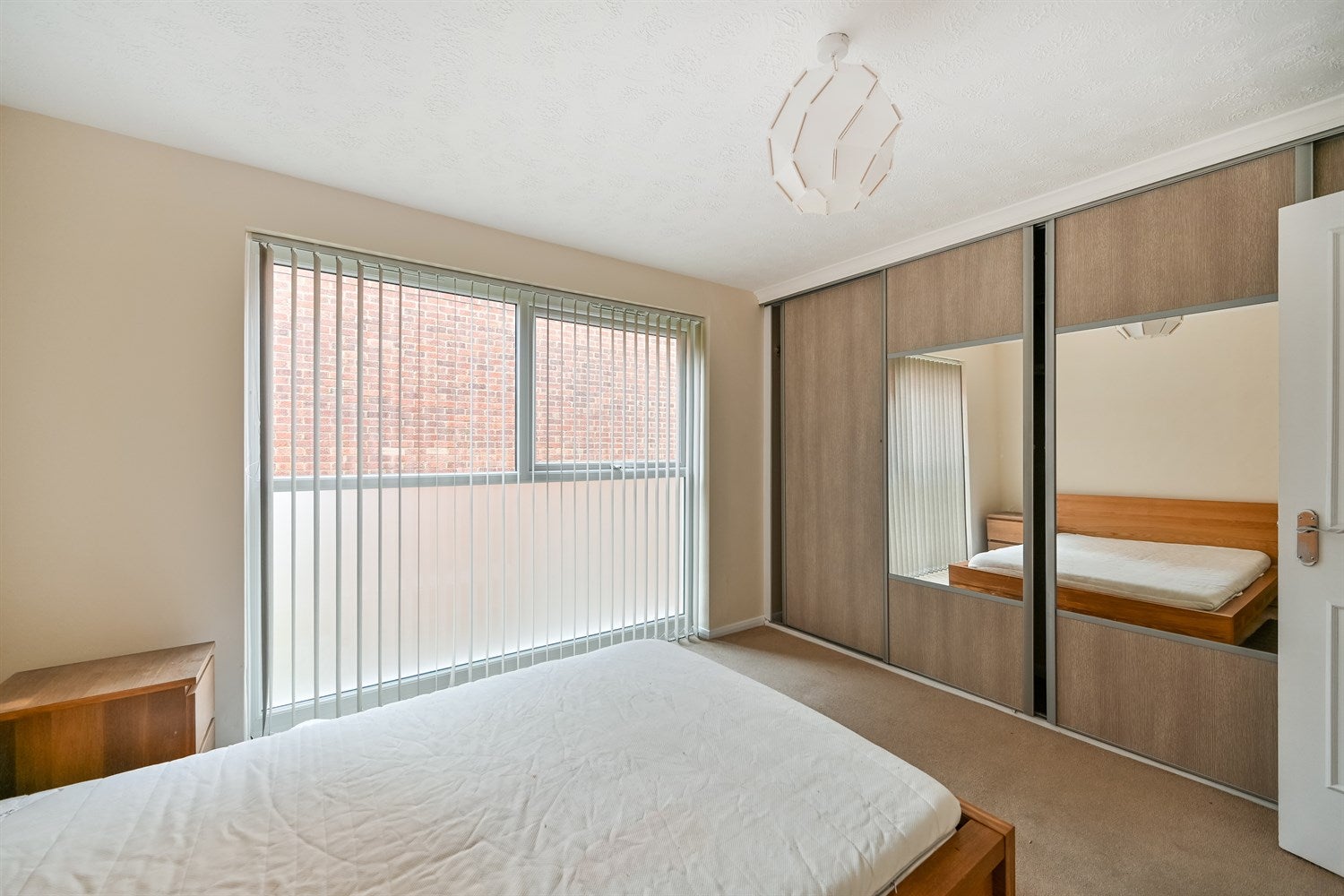 Flat Josephine Court in Reading