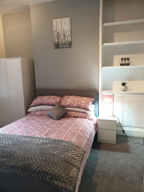 Room Eldon Street in Preston