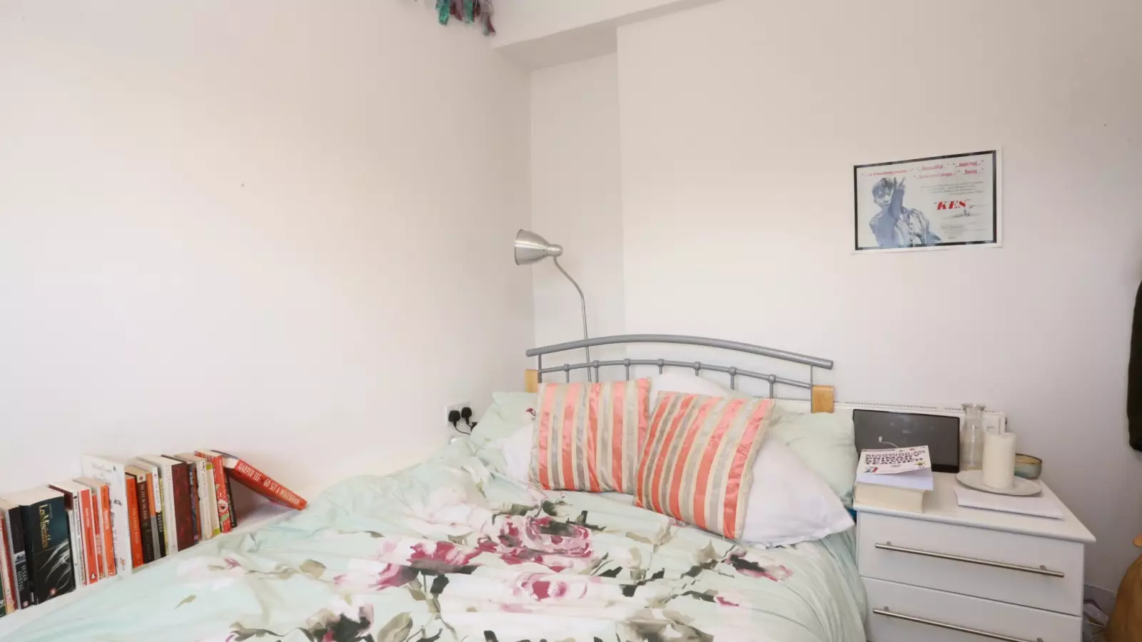 Flat Pomeroy Street in Greater London