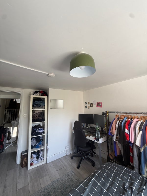 Room Glyn Road in Greater London