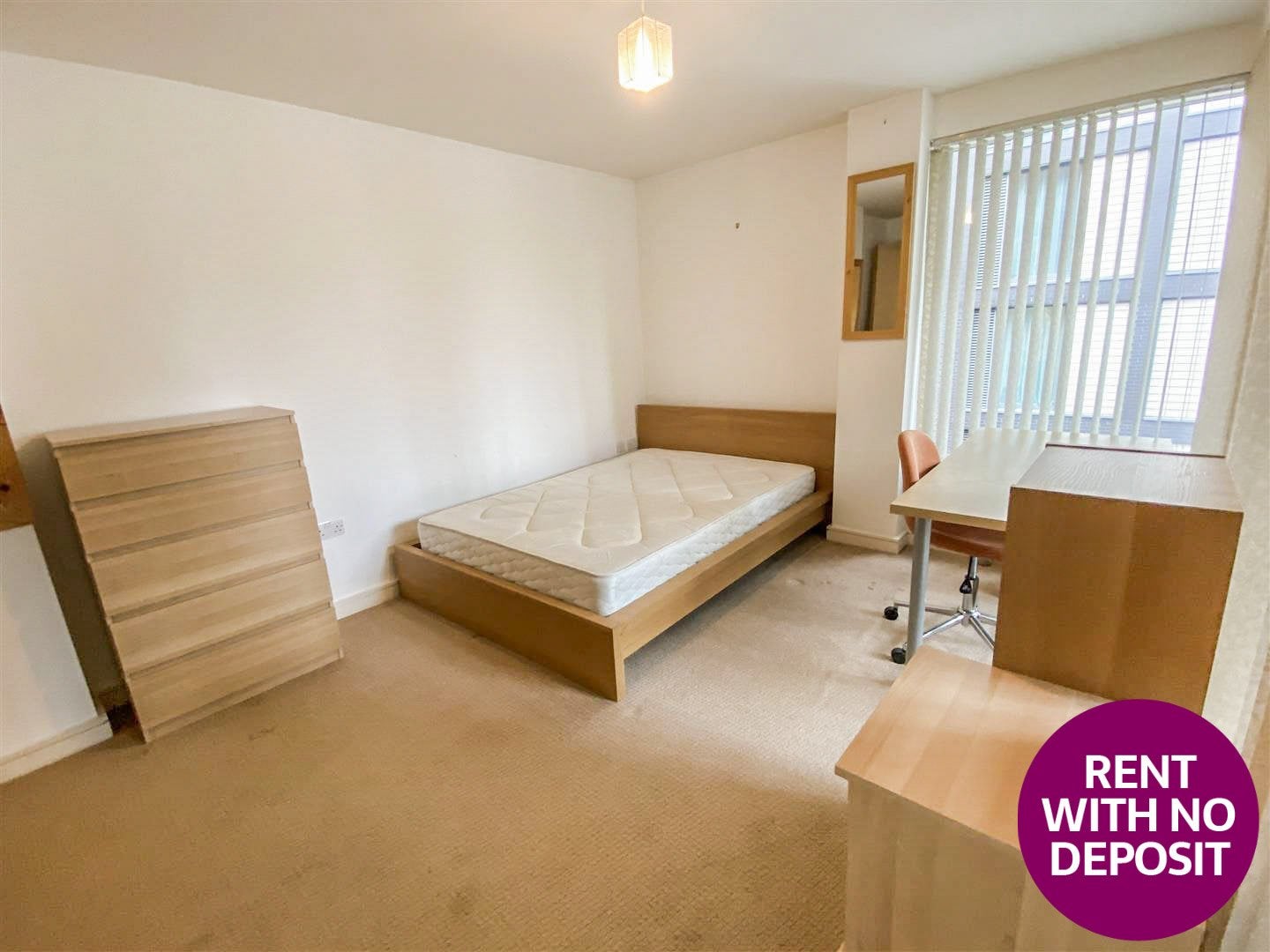 Flat Lower Ormond Street in Manchester