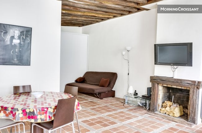 Flat Rue Michel le Comte in Paris