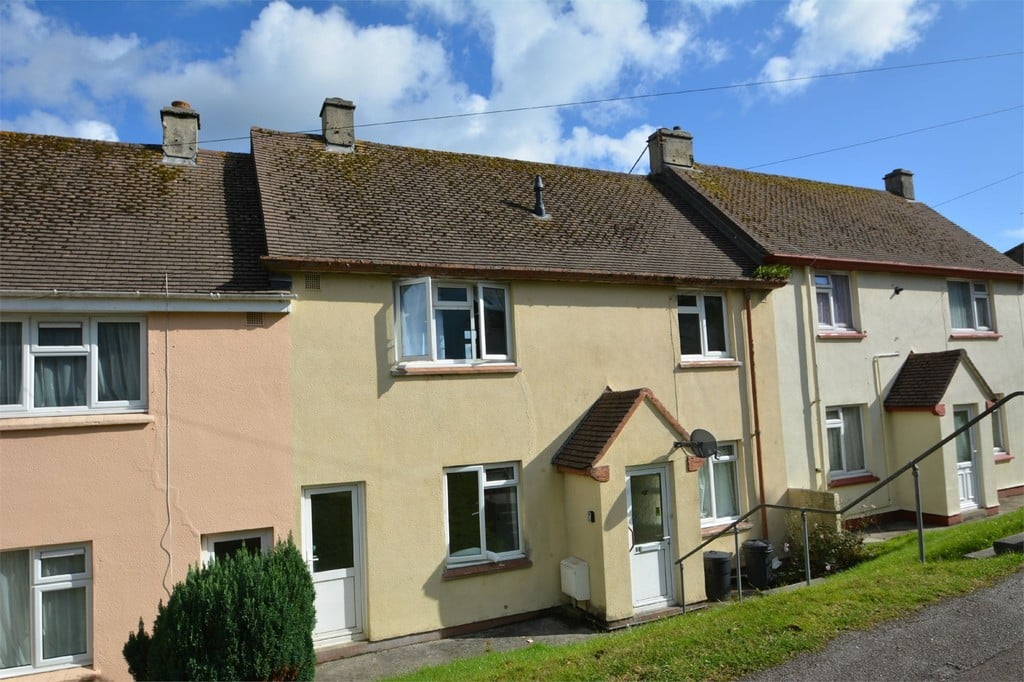 House Oakfield Road in Falmouth