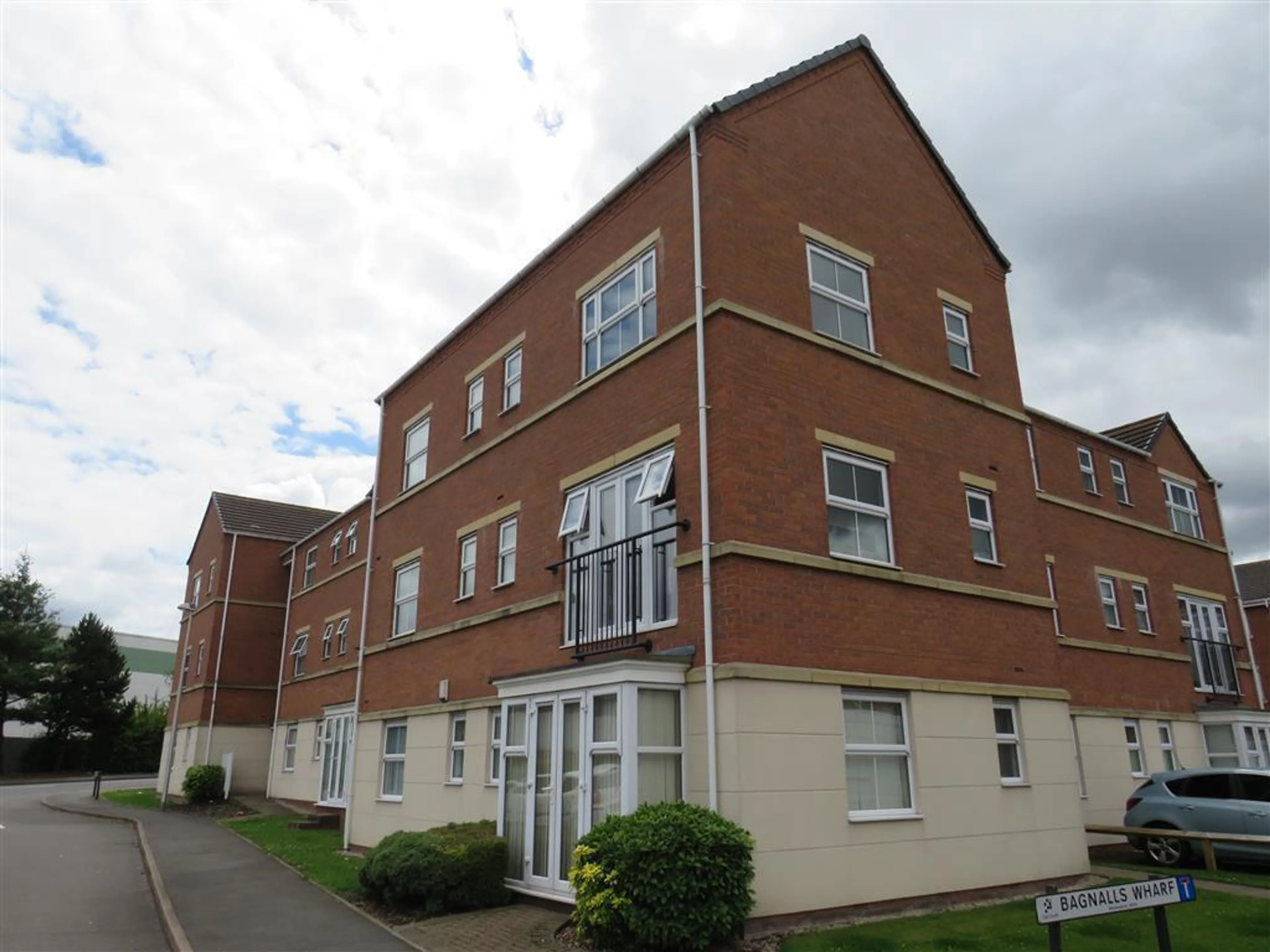 Flat Bagnalls Wharf in Sandwell