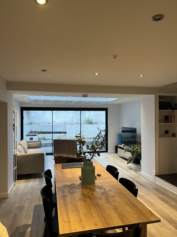 Room Elder Walk in Greater London