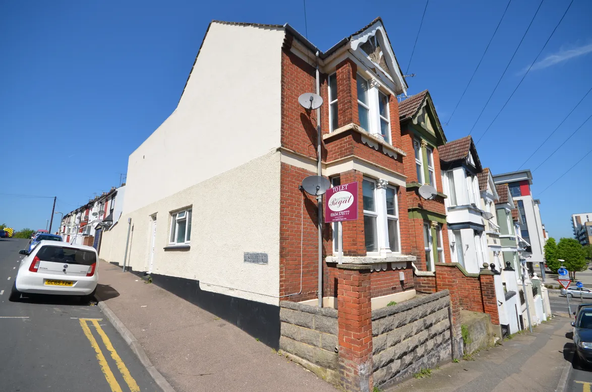 House Leslie Road in Gillingham