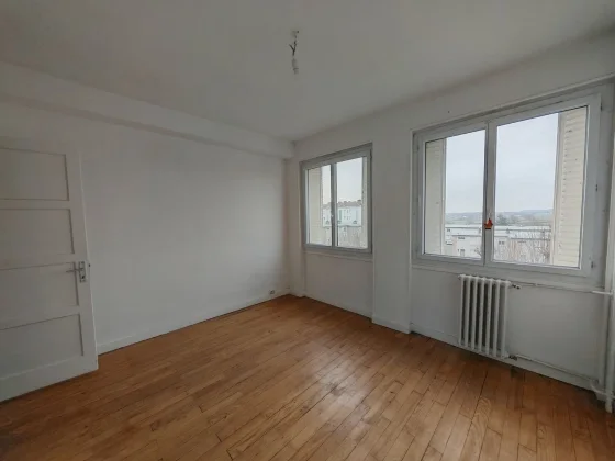 Appartement Rue Maria Montessori à Montceau-les-Mines