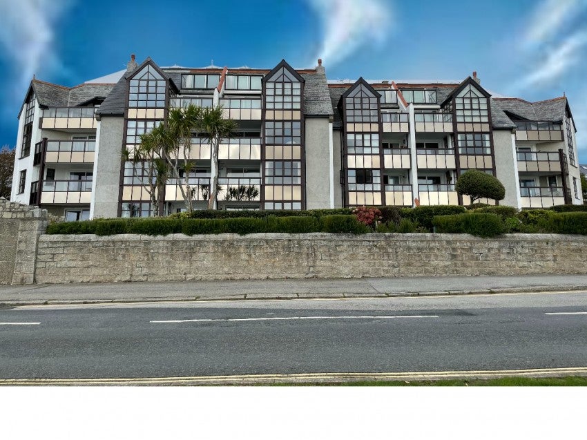 Flat Cliff Road in Falmouth