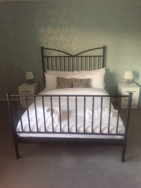 Room Droop Street in City of Westminster