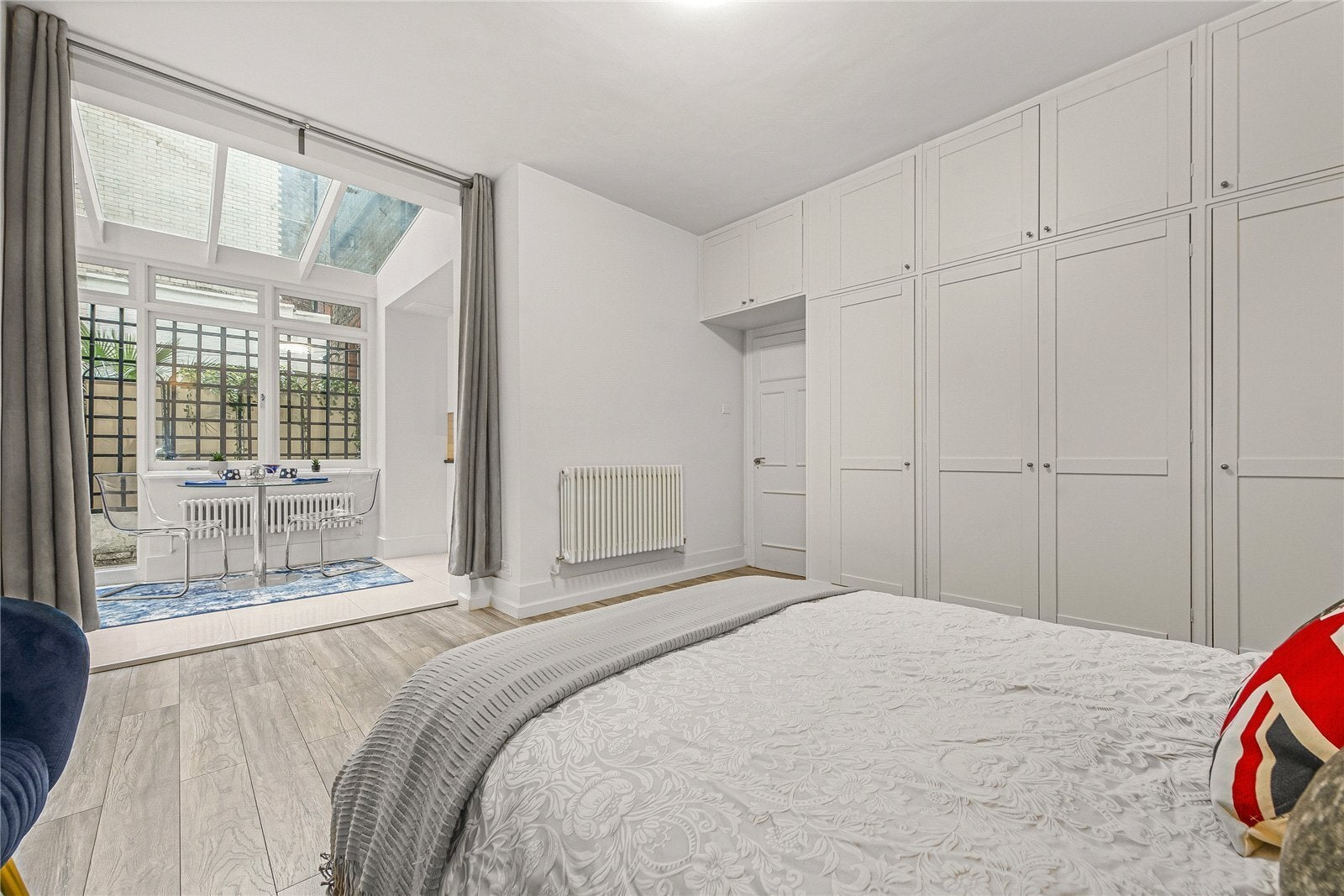 Flat North Audley Street in City of Westminster