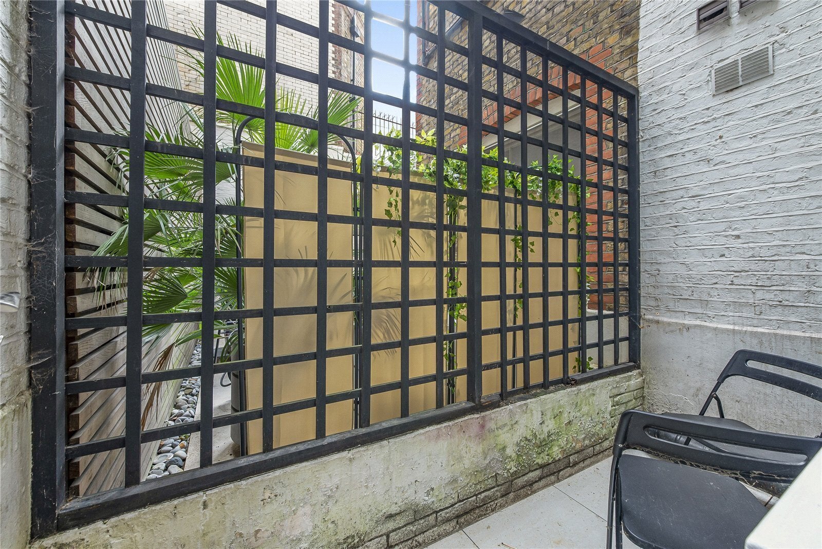 Flat North Audley Street in City of Westminster