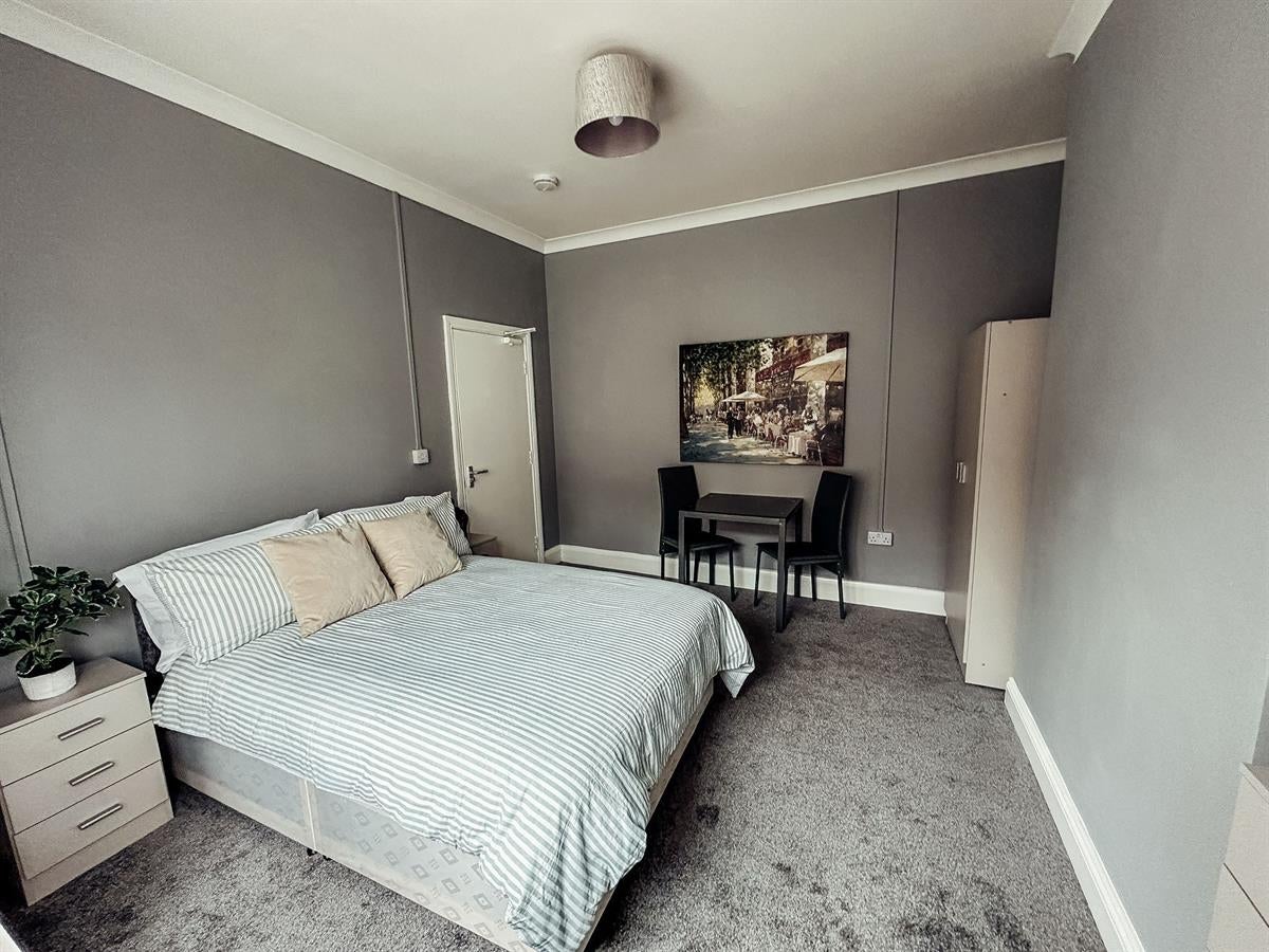 Room Tunnard Street in Boston