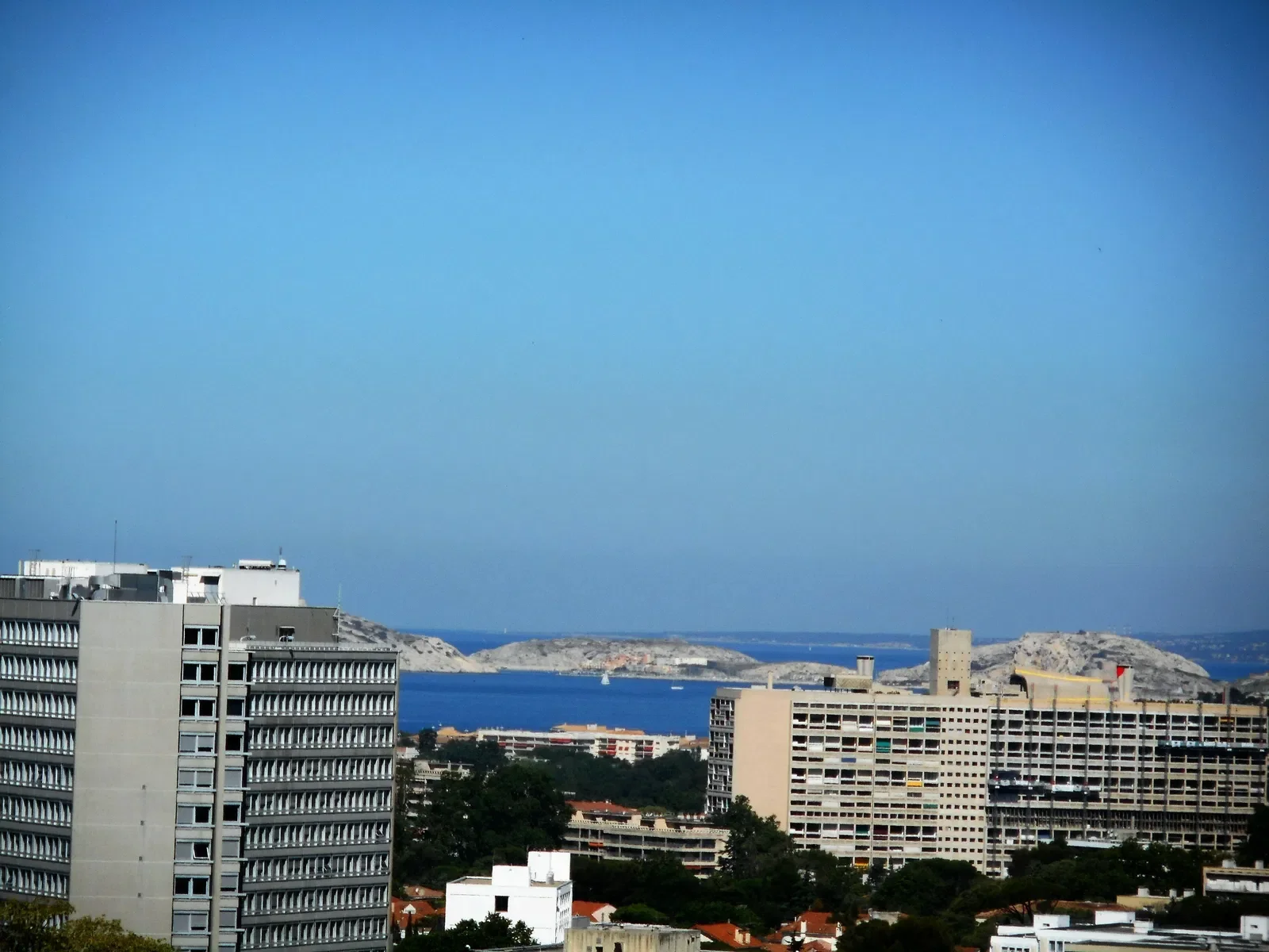 Chambre Avenue de la Panouse à Marseille