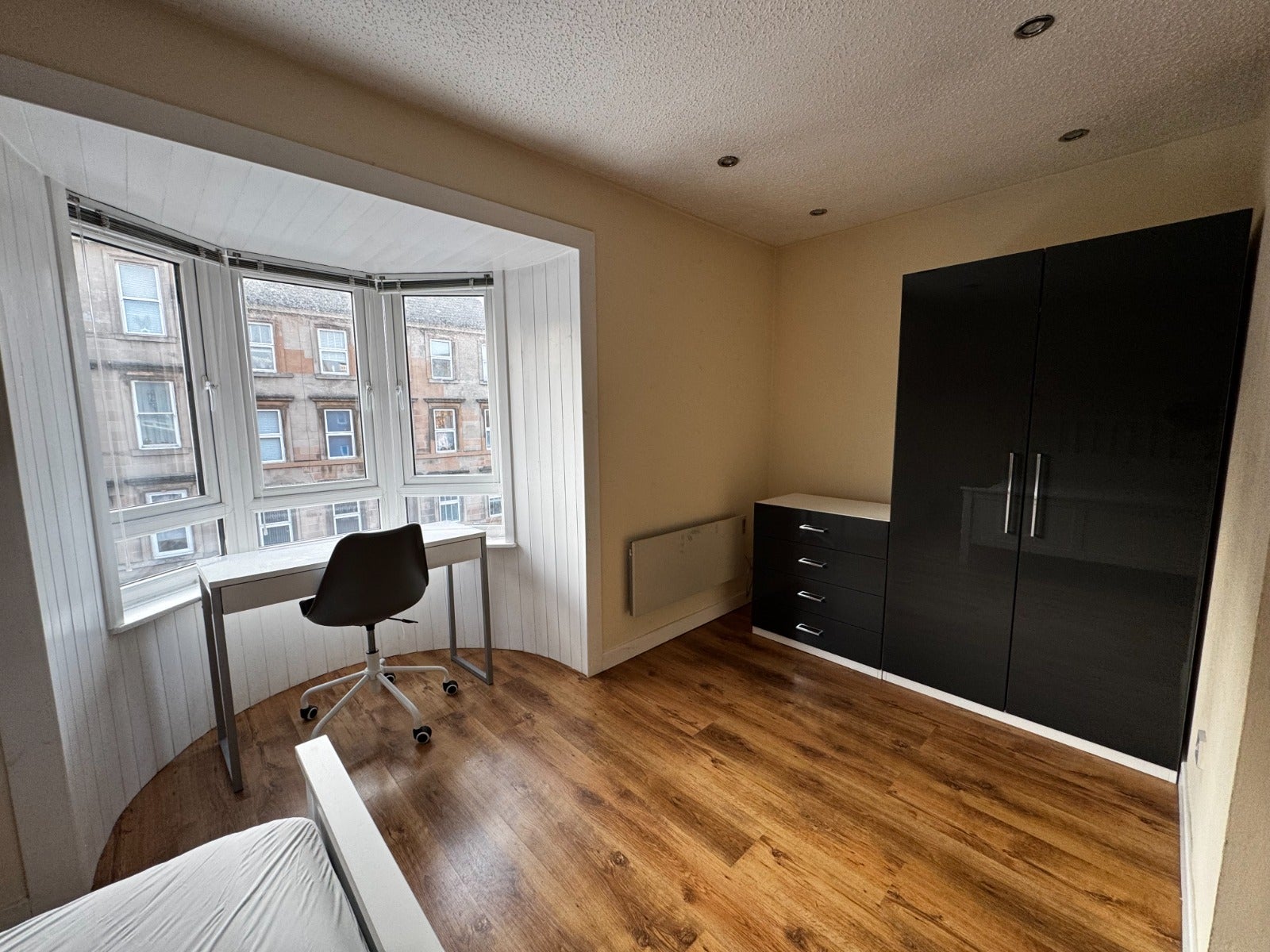 Flat Elderslie Street in Glasgow