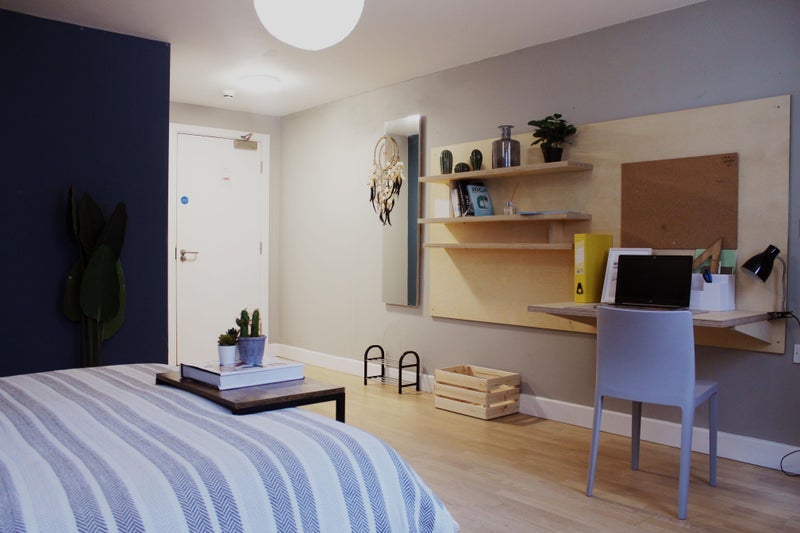 Flat Fitzalan Square in Sheffield